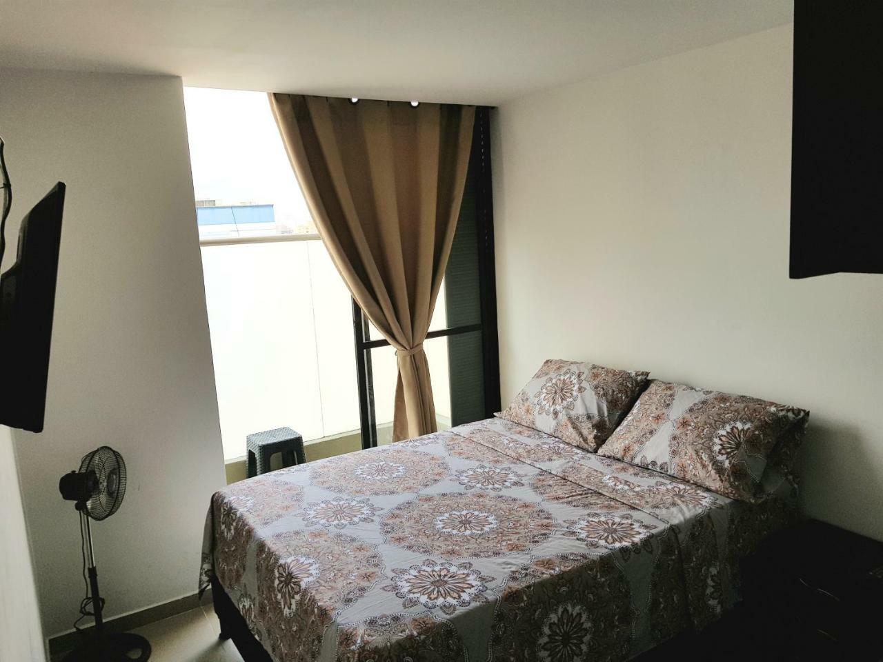 Apartasuites Medellin Los Molinos Exteriör bild