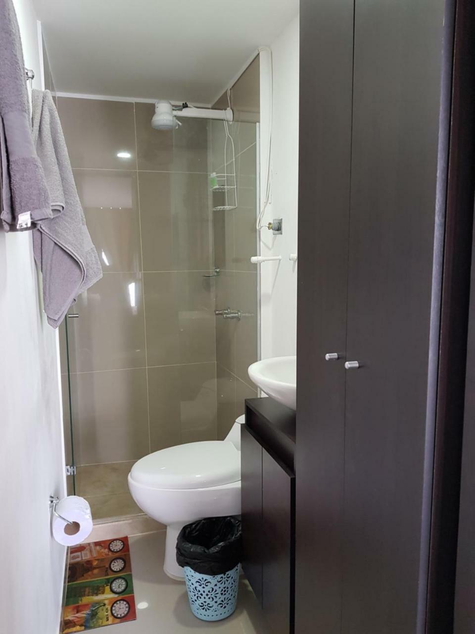Apartasuites Medellin Los Molinos Exteriör bild