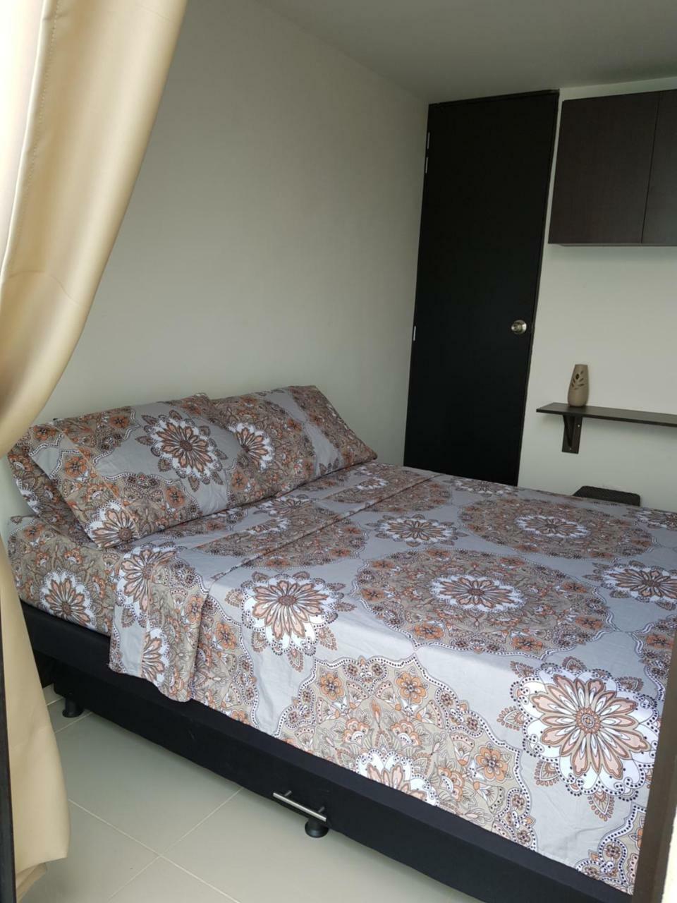 Apartasuites Medellin Los Molinos Exteriör bild